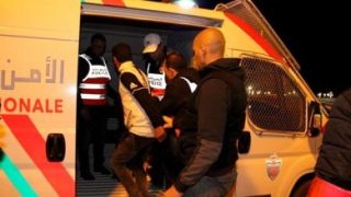 أمن أكادير يوقف 14 شخصا للاشتباه في تغيير الخصائص التقنية لسيارات واستعمالها في النقل السري