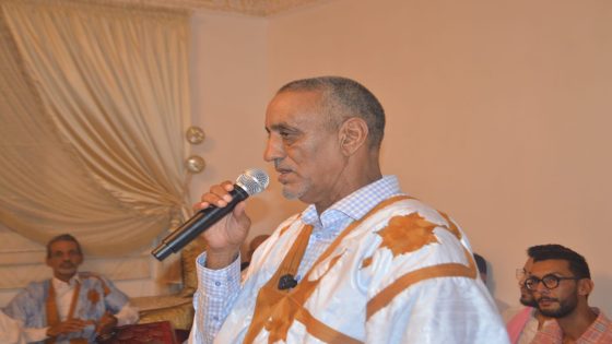 قبل مهرجان حزب الاستقلال.. مولاي حمدي ولد الرشيد يحل بمنزل سيدي حمد الشيگر وسط حضور أعضاء جماعته وأبناء الرگيبات السواعد..