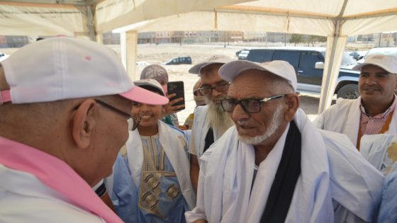 ضمن برنامج زيارته للسمارة.. مولاي حمدي ولد الرشيد يحضر مأدبة غداء لدى الشرفاء الركيبات أولاد اعمر