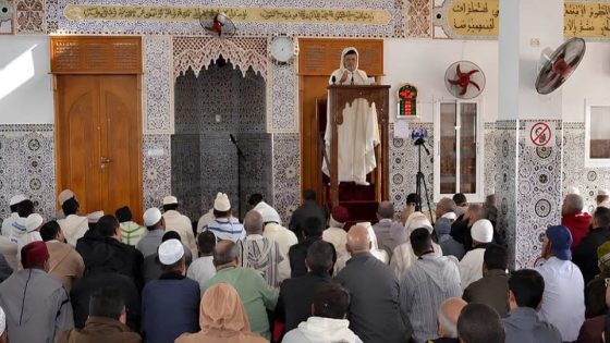 موضوع خطبة الجمعة المقبلة: «اَلرَّسُولُ صلى الله عليه وسلم مُرَبِّيًا وَمُعَلِّمًا»