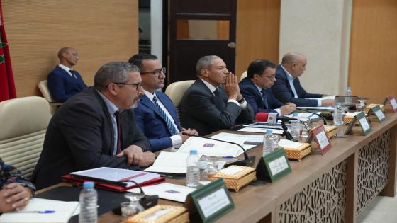 بحضور والي الجهة وبرئاسة مولاي إبراهيم الشريف.. مجلس مجموعة الجماعات الترابية العيون الساقية الحمراء للتوزيع يصادق على ميزانية 2027 ويناقش وضعية الماء الصالح للشرب